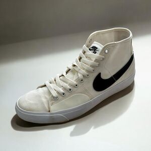 Nike SB BLZR Court Mid Shoes Sneakers Off-White Black Swoosh Size 8.5